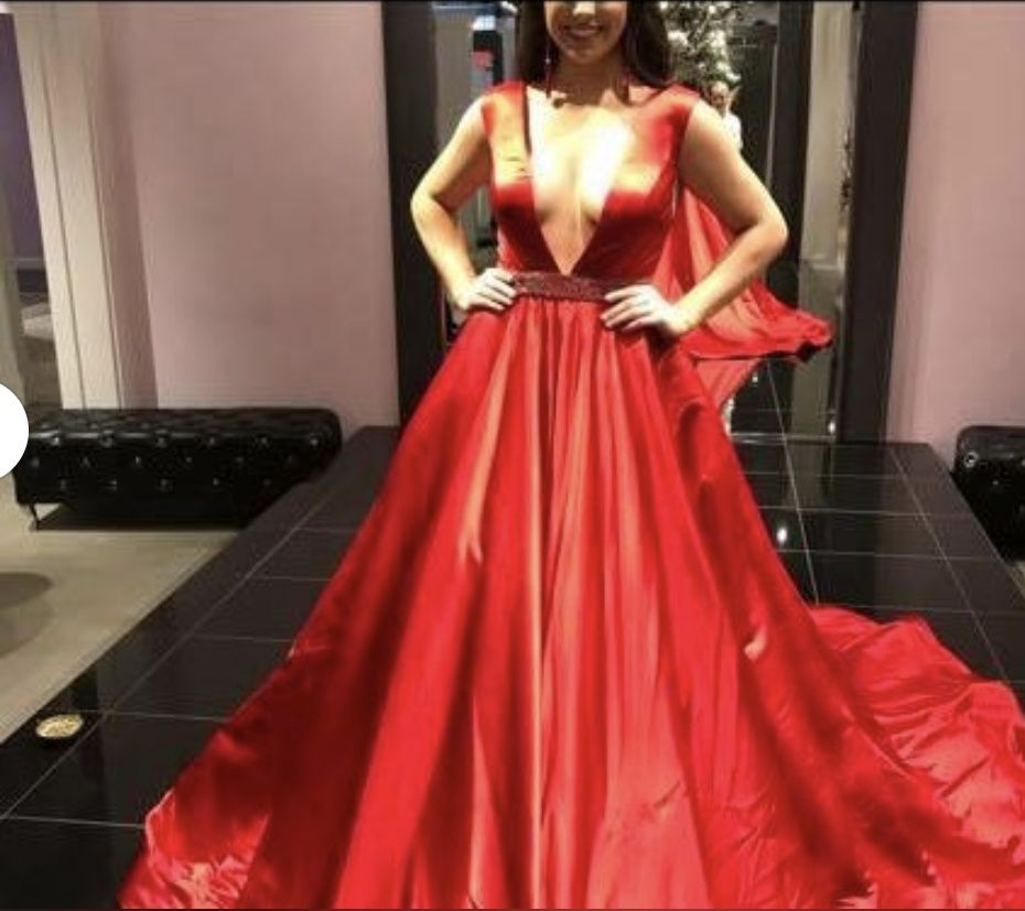 Style Custom  Sherri Hill Size 6 Prom Plunge Sheer Red Ball Gown on Queenly