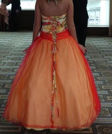 Size 6 Prom Strapless Multicolor Ball Gown on Queenly