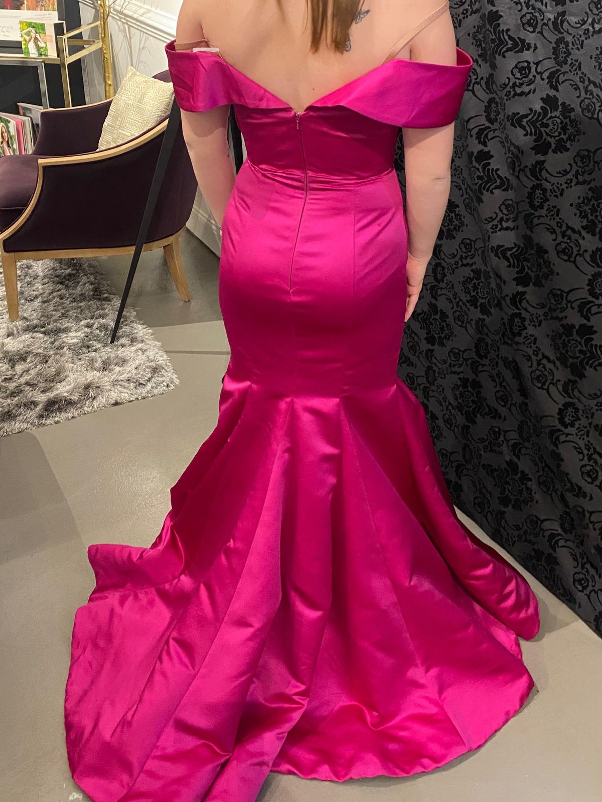 Ashley Lauren Size 6 Prom Off The Shoulder Pink Mermaid Dress on Queenly