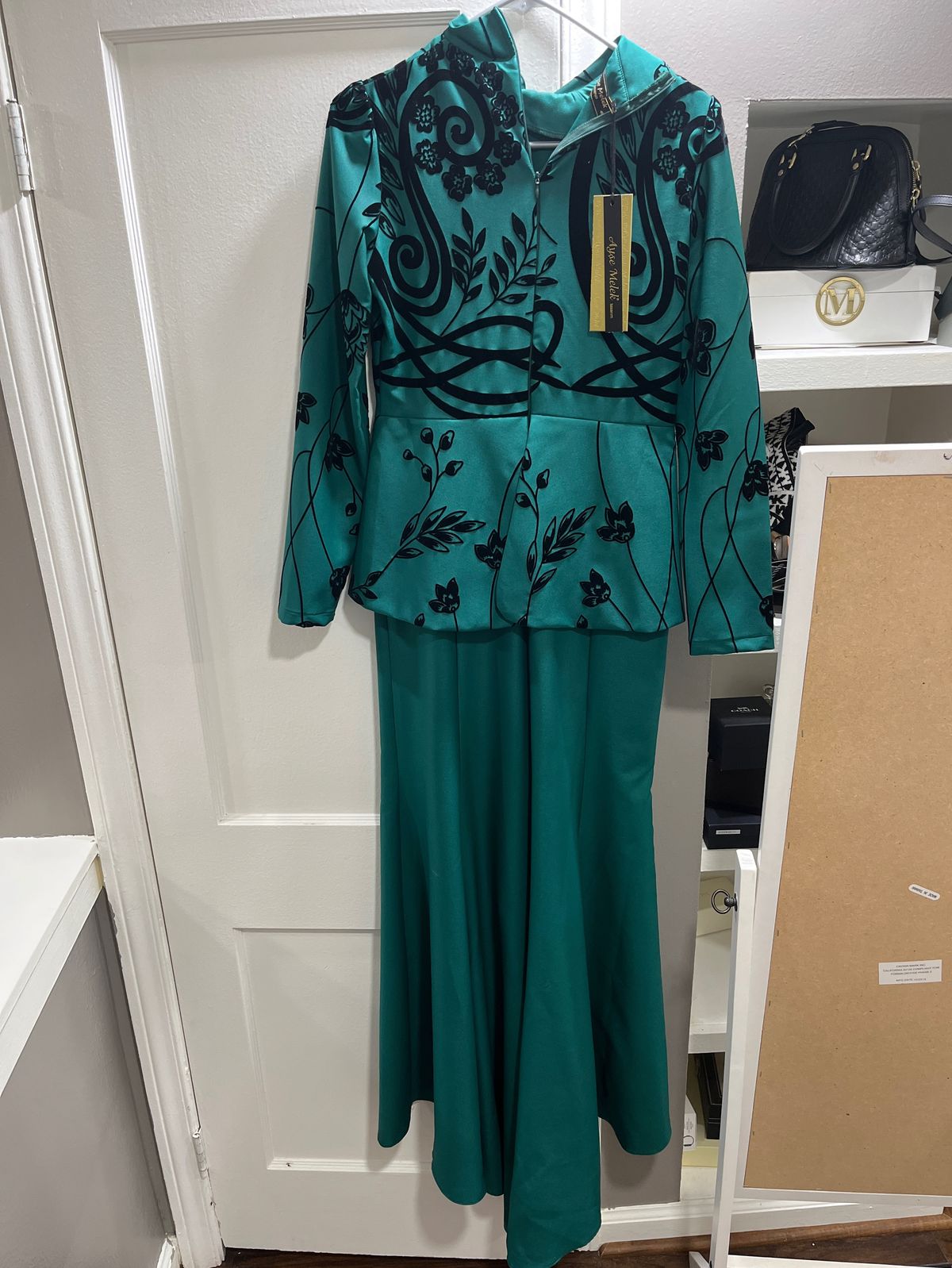 Ayse melek Size 10 Wedding Guest Long Sleeve Green Mermaid Dress on Queenly