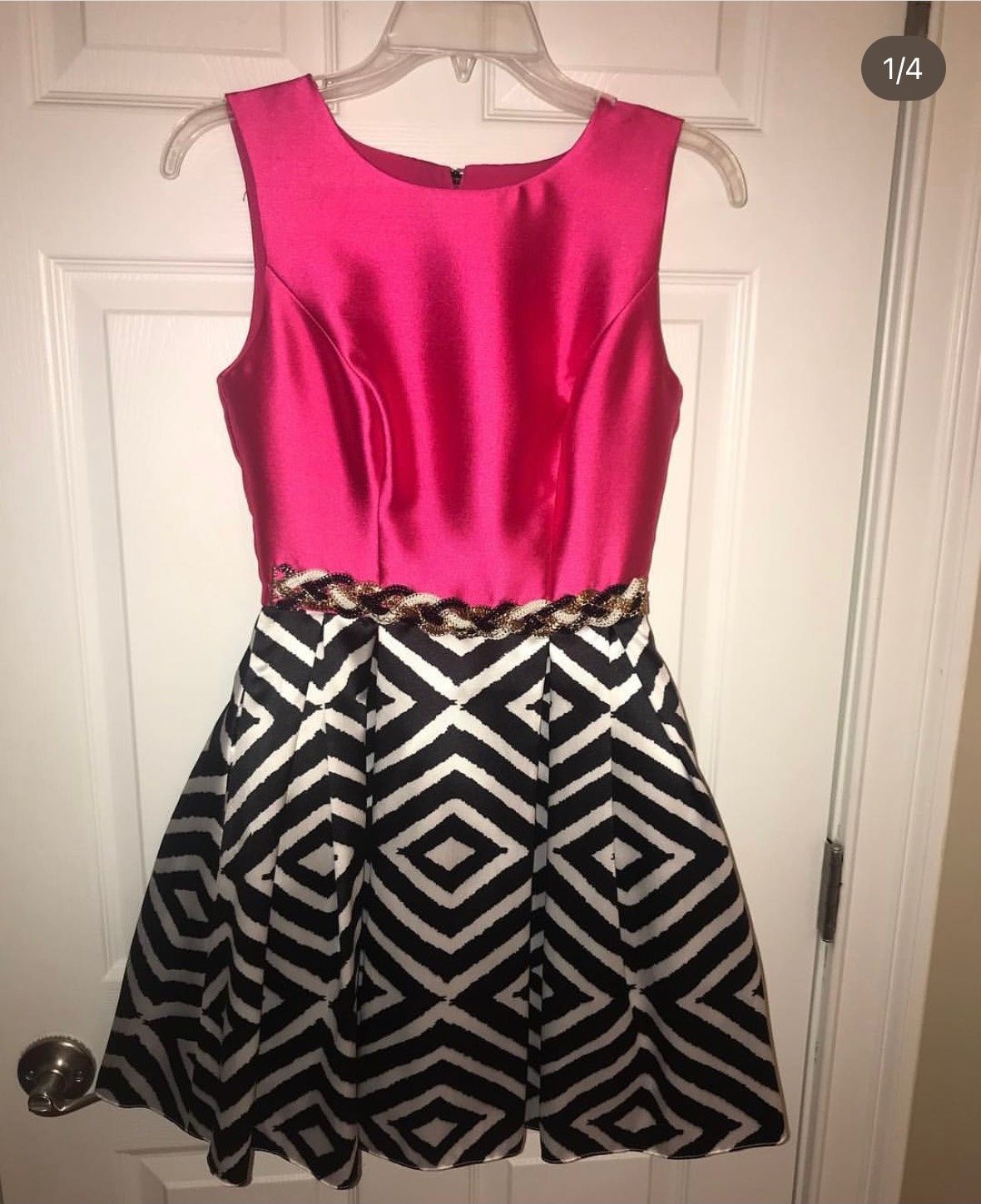Mac Duggal Size 2 High Neck Pink Cocktail Dress on Queenly