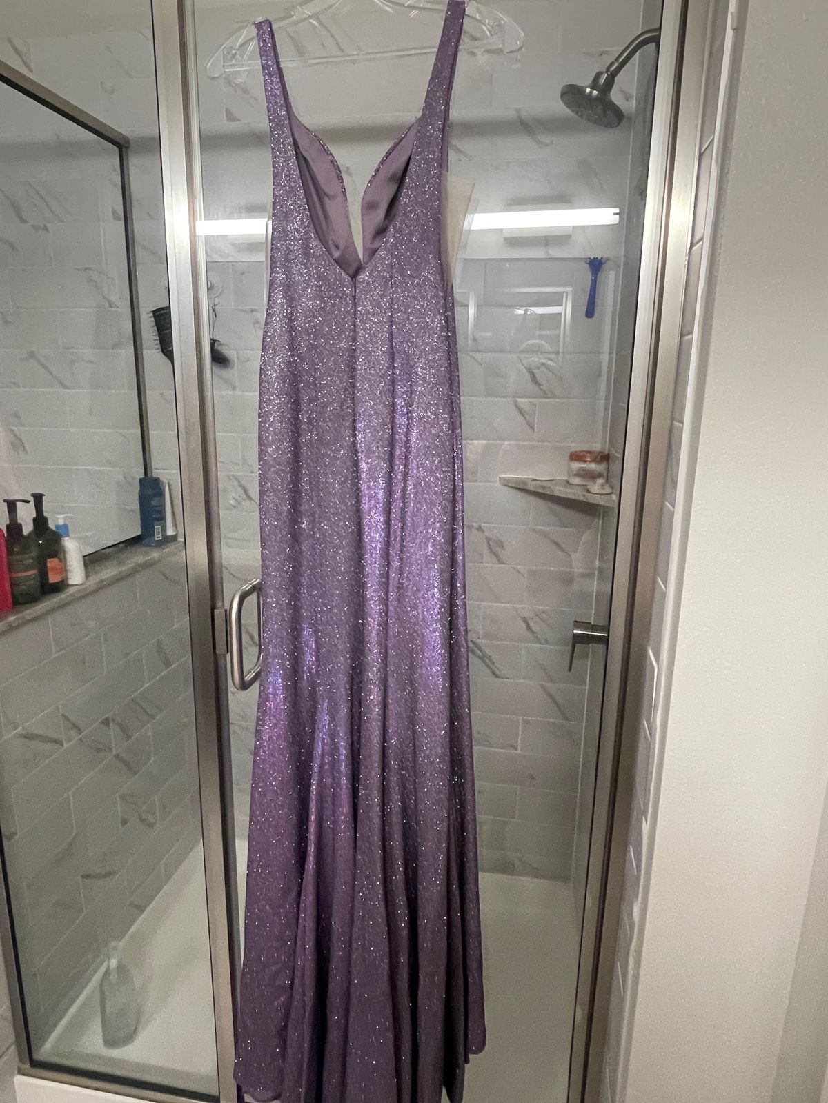 Size 2 Prom Plunge Purple Side Slit Dress on Queenly