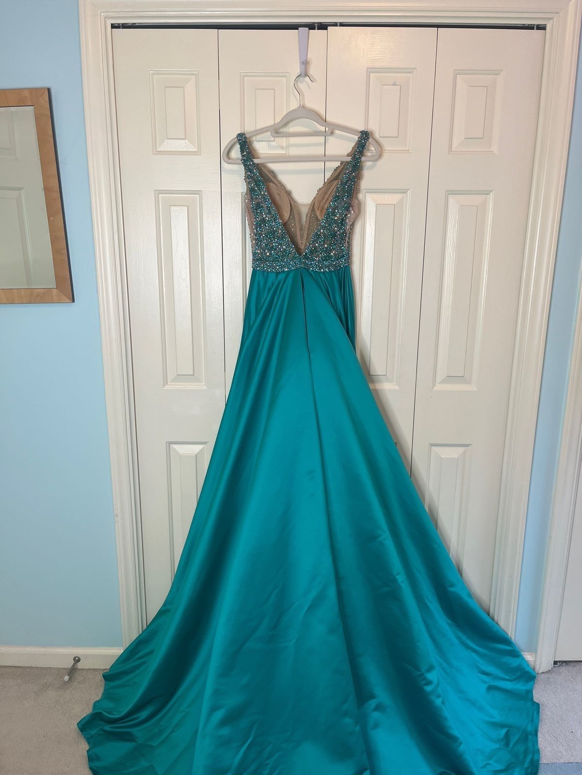 Sherri Hill Size S Pageant Plunge Blue Dress With Train on Queenly