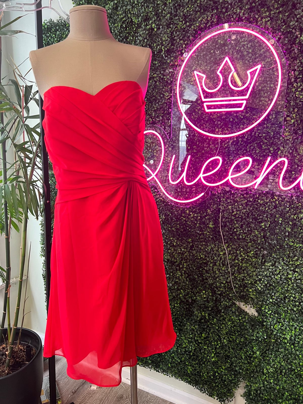 Alfred Angelo Size 14 Homecoming Strapless Red Cocktail Dress on Queenly