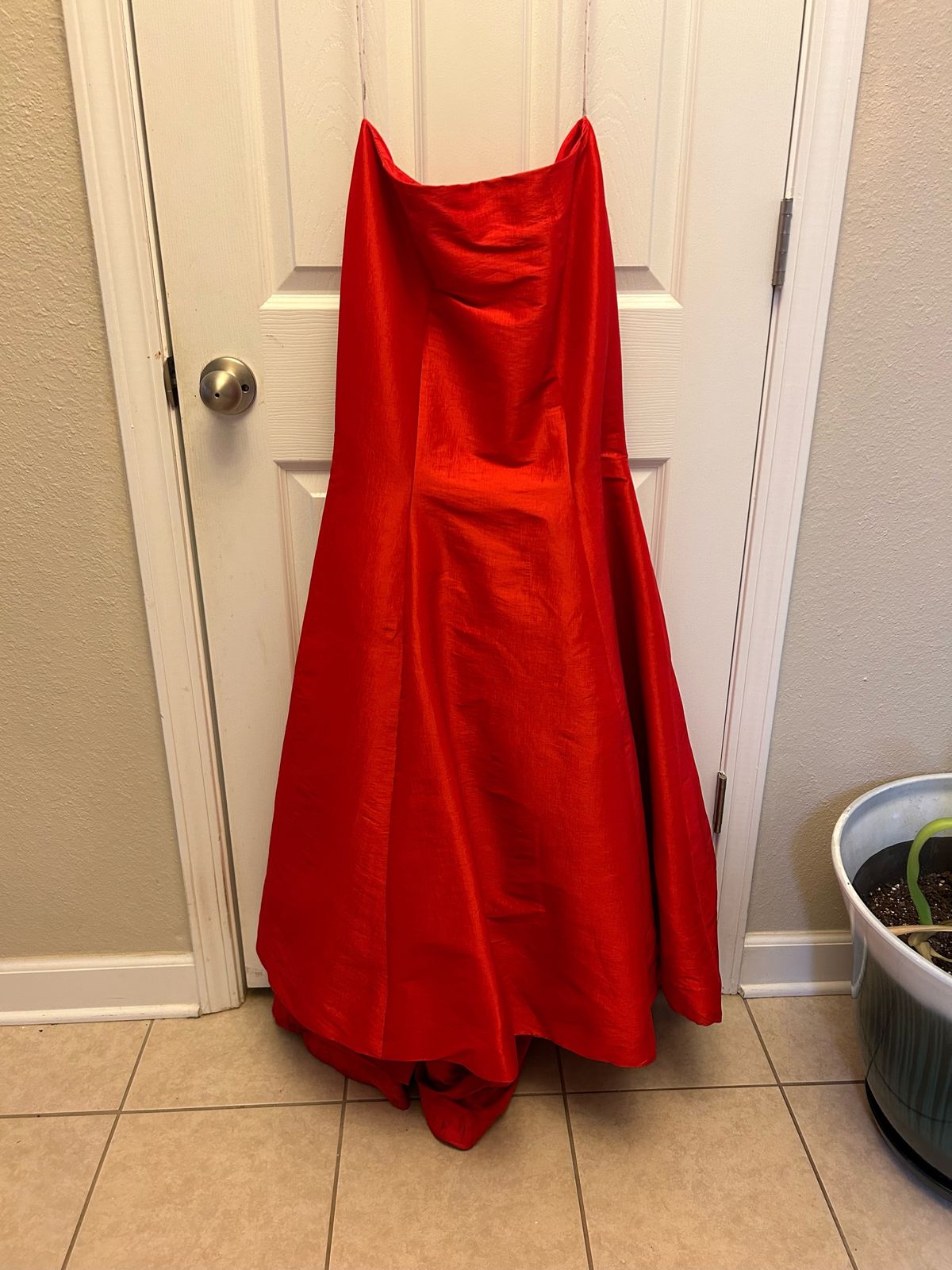 Tiffany Designs Size 6 Prom Red Mermaid Dress on Queenly