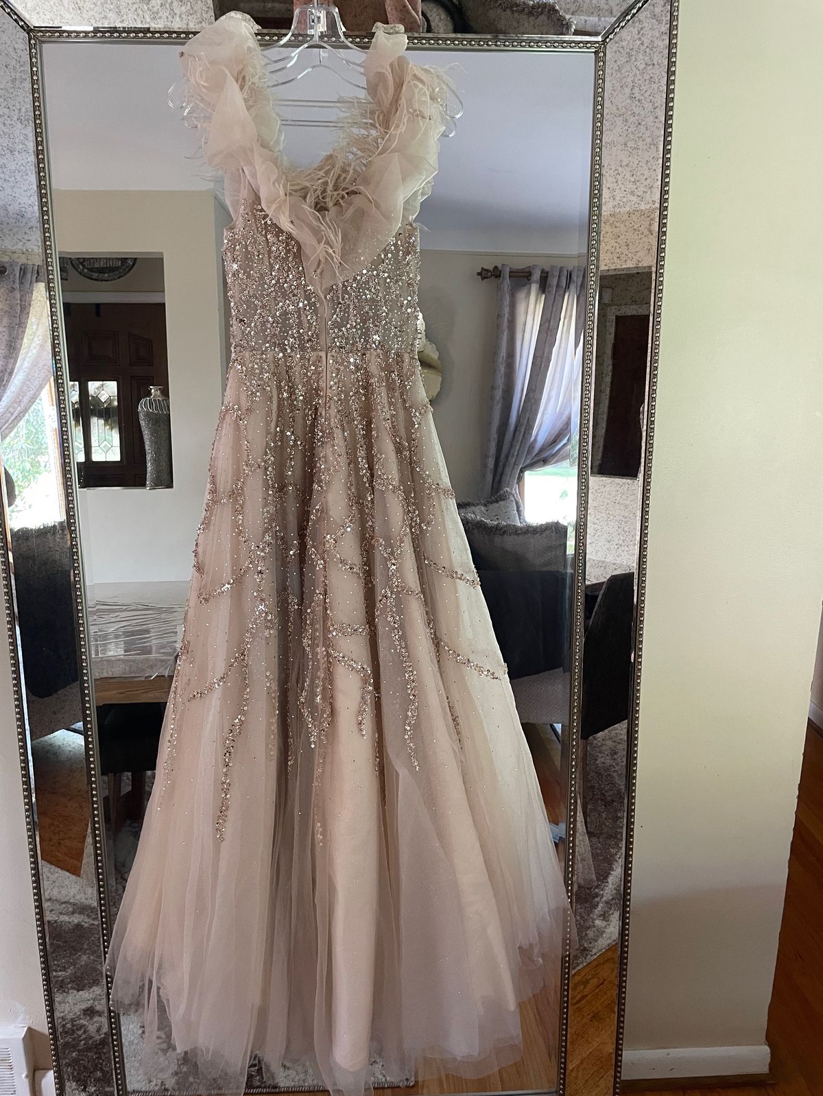 Size 4 Prom Off The Shoulder Nude Ball Gown on Queenly
