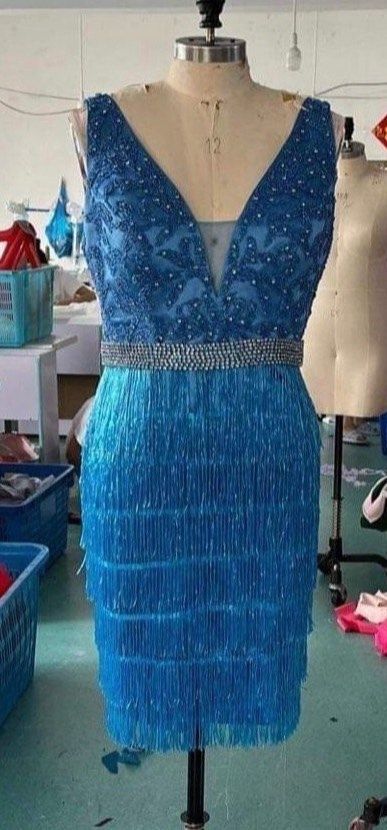 Size 10 Homecoming Sequined Blue Cocktail Dress on Queenly