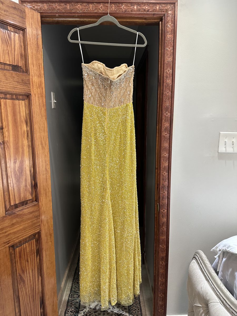 couture Size 2 Yellow Mermaid Dress on Queenly