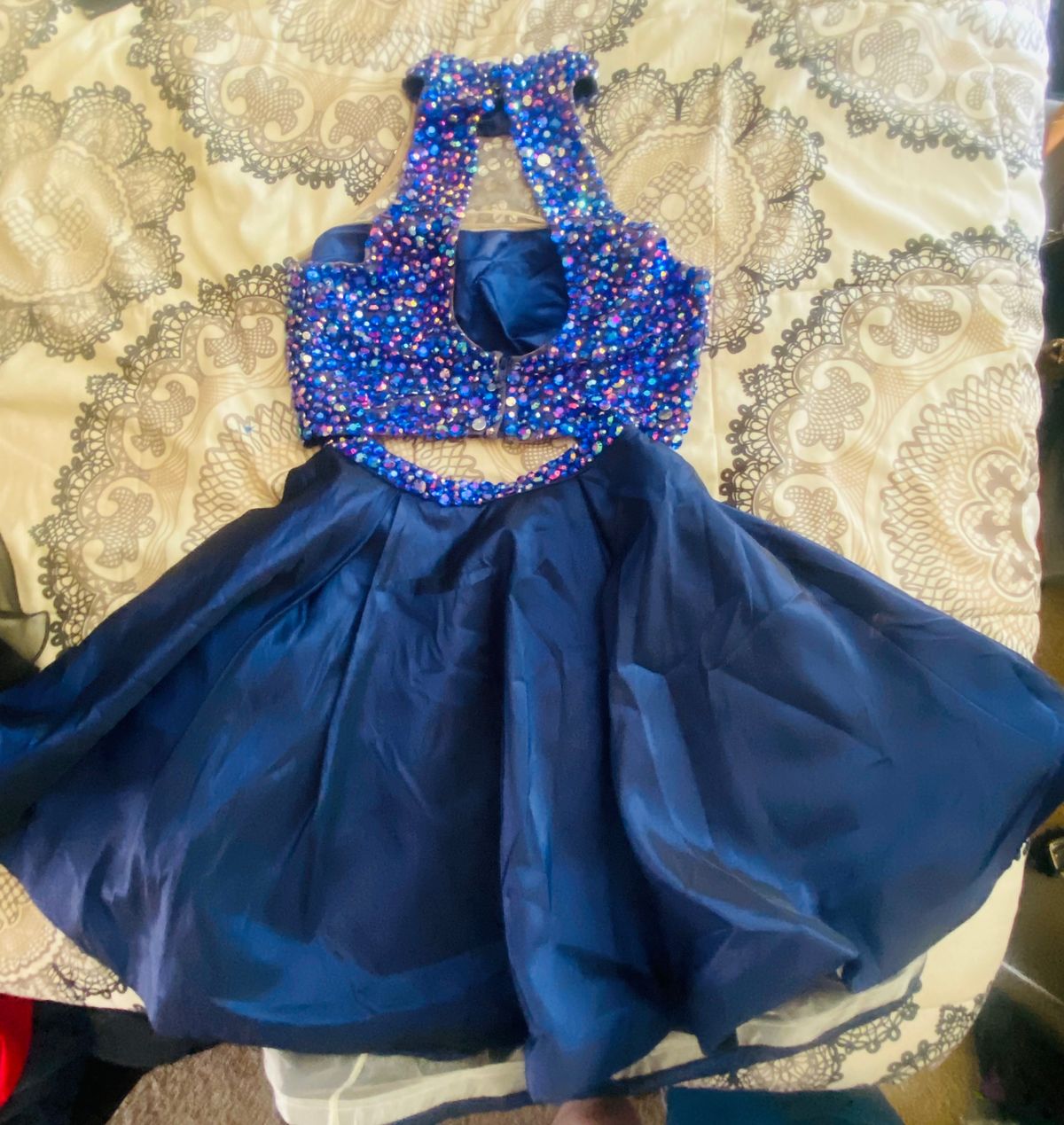 Sherri Hill Size 4 Prom High Neck Sequined Royal Blue Cocktail Dress on Queenly