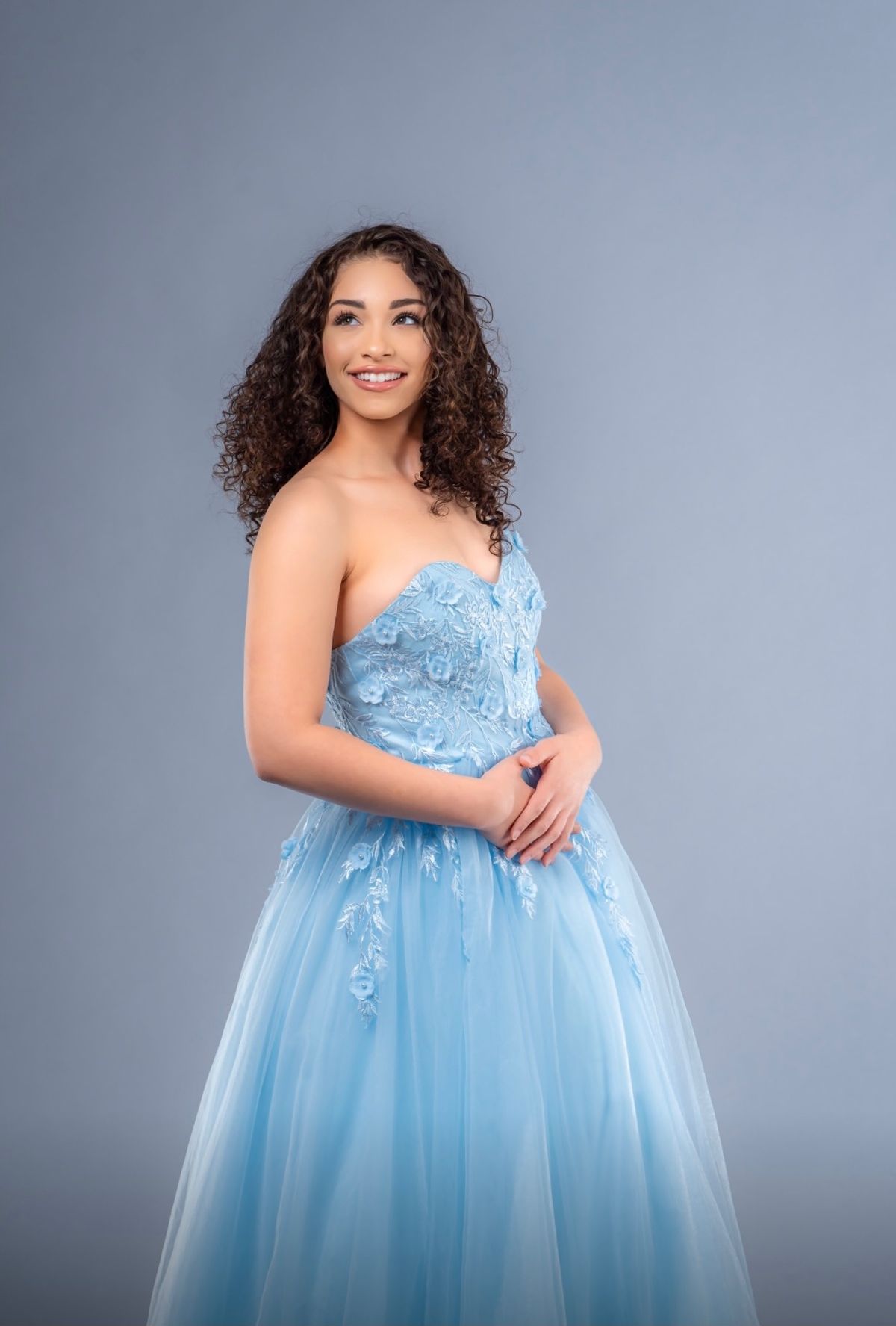 Size 4 Prom Strapless Lace Blue Ball Gown on Queenly