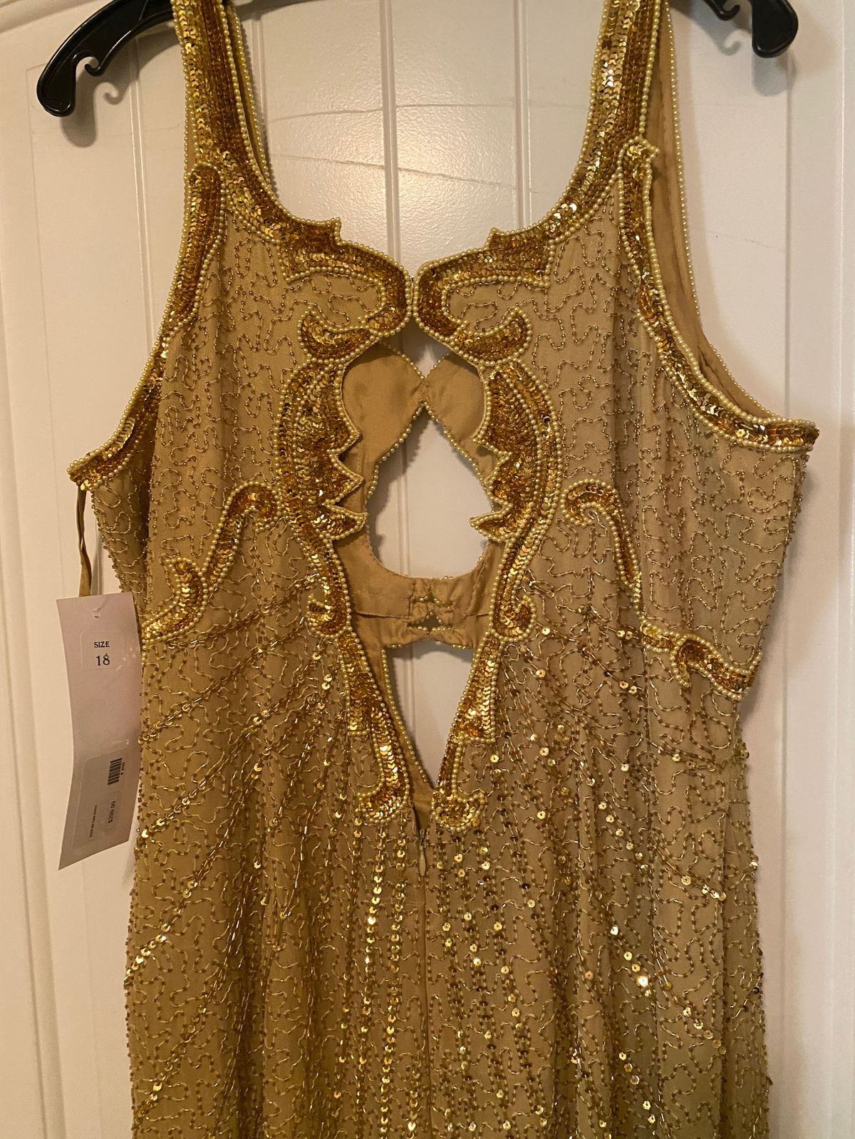 Do You Love Me Plus Size 18 Prom Plunge Sequined Gold Side Slit Dress on Queenly