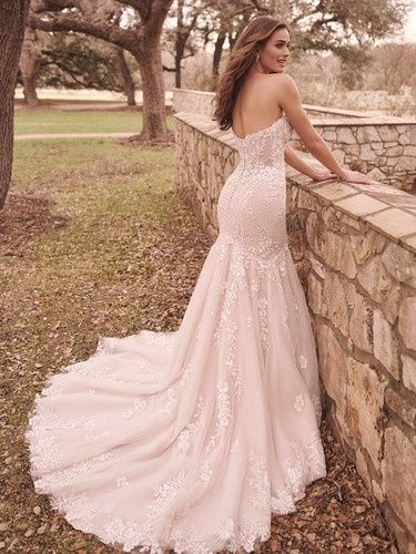 Style Lennon Maggie Sottero Plus Size 16 Pageant Plunge Floral Nude Mermaid Dress on Queenly