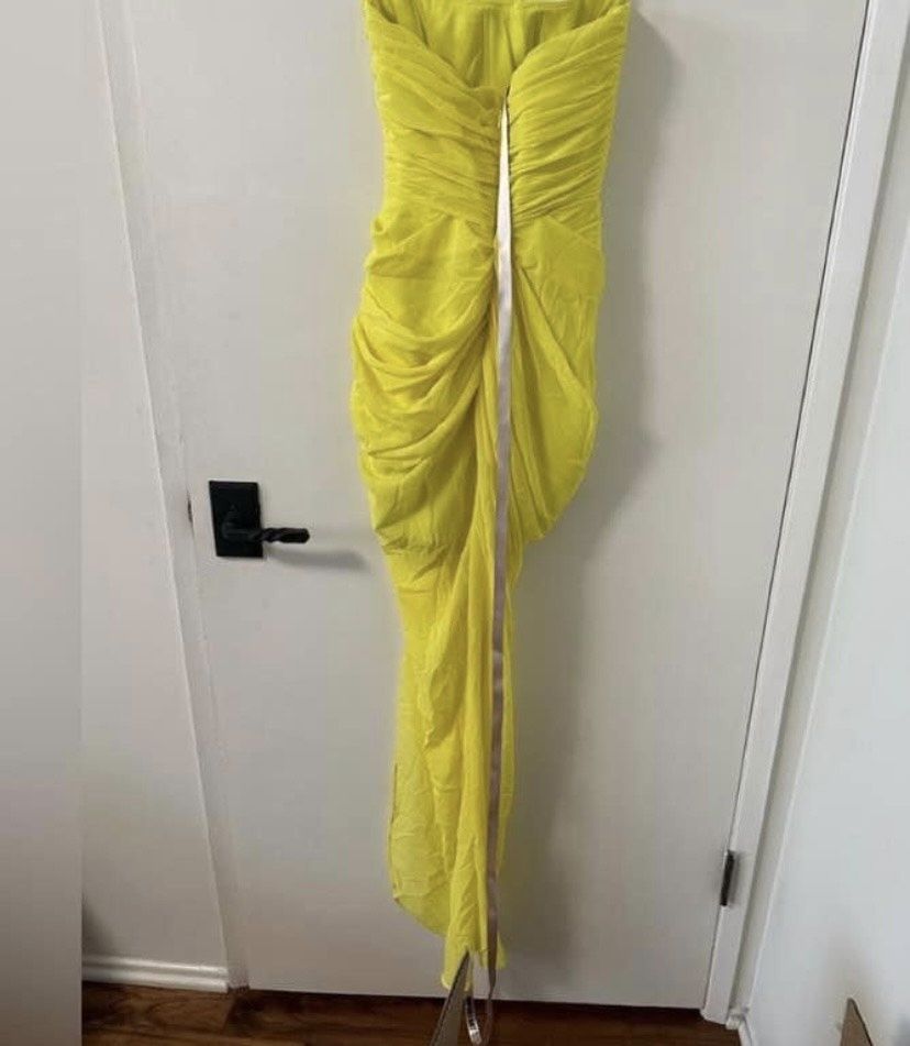House of CB Size 0 Prom Strapless Sheer Yellow Cocktail Dress on Queenly