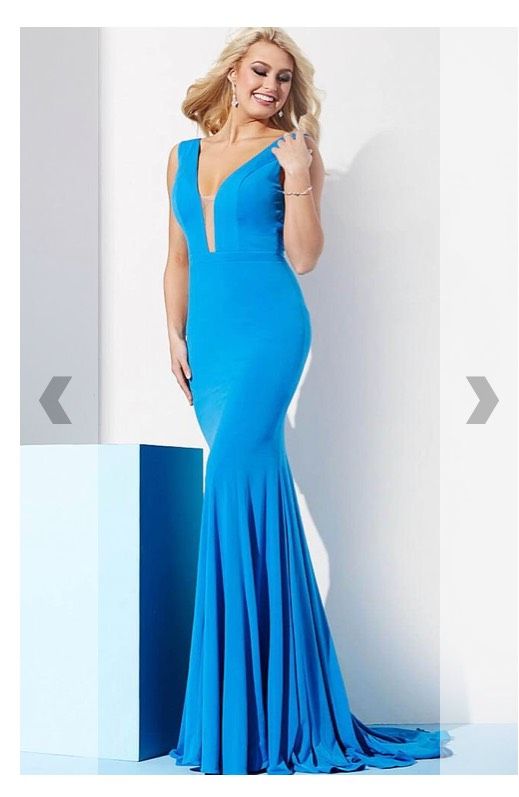 Jovani Size 6 Prom Plunge Blue A-line Dress on Queenly