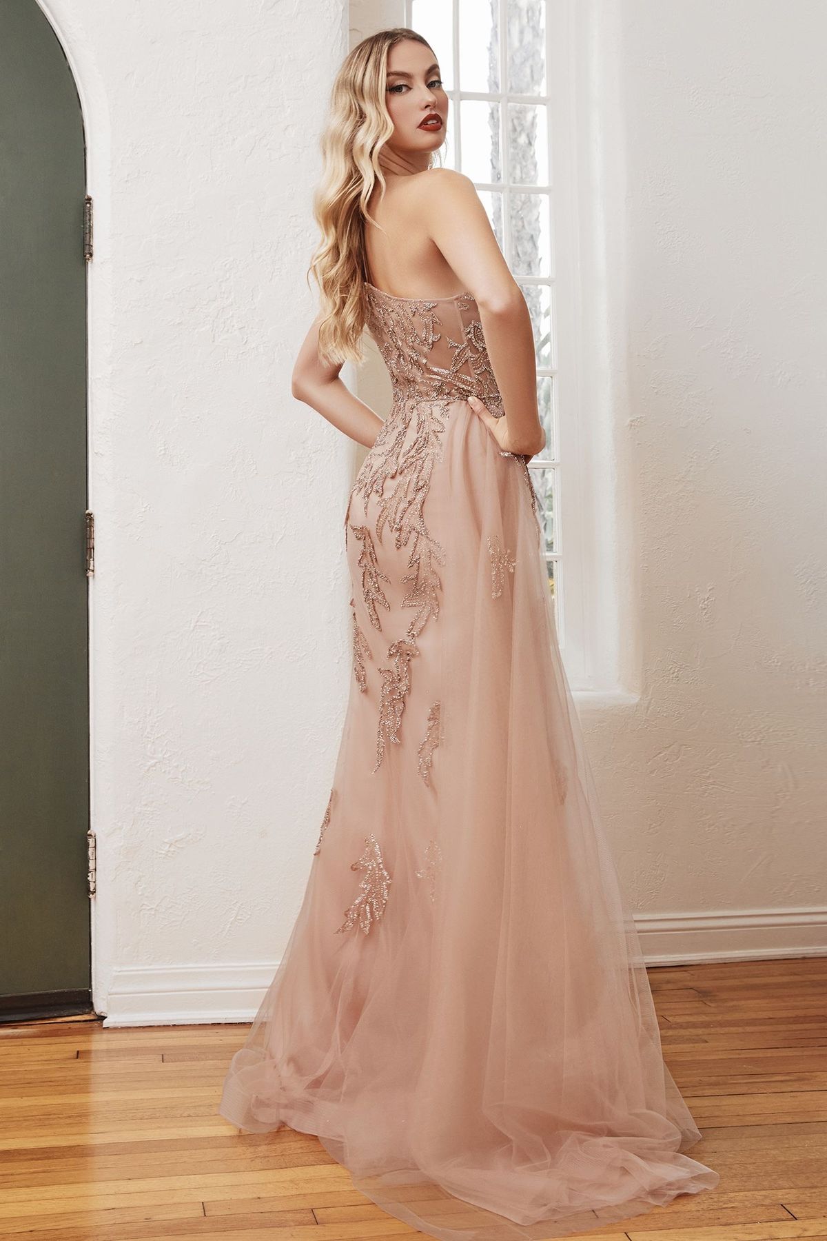 Size 2 Prom Sequined Rose Gold Floor Length Maxi on Queenly