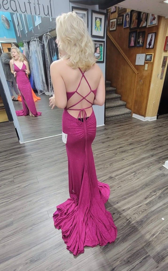Jovani Size 0 Plunge Pink Side Slit Dress on Queenly