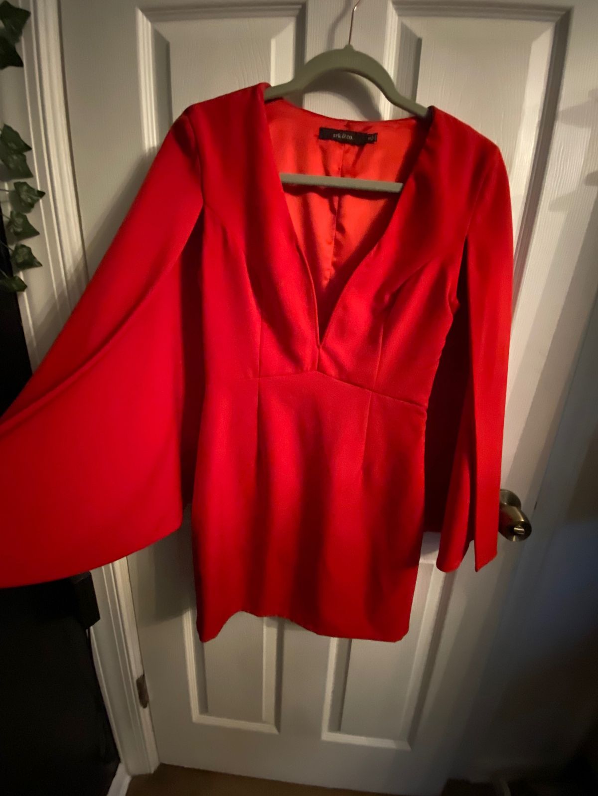 Size S Homecoming Plunge Red Cocktail Dress on Queenly