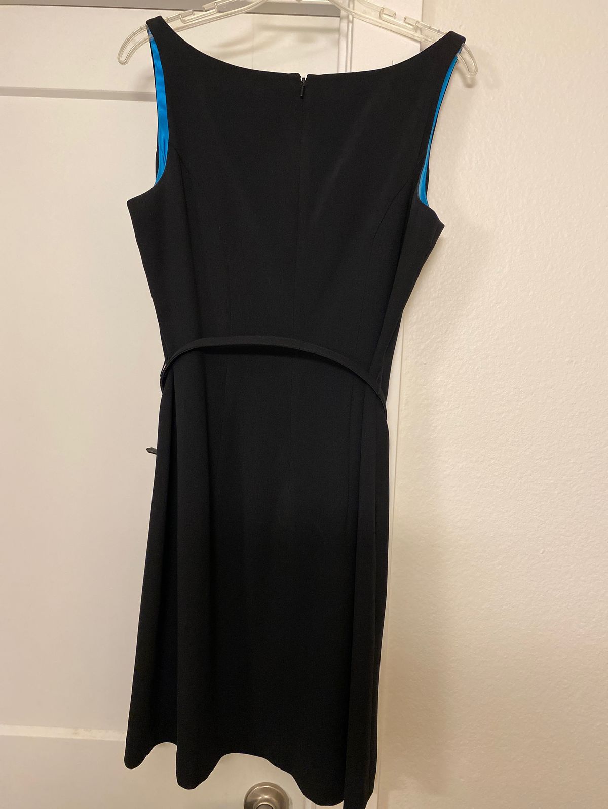 Size 12 Wedding Guest Plunge Black Cocktail Dress on Queenly