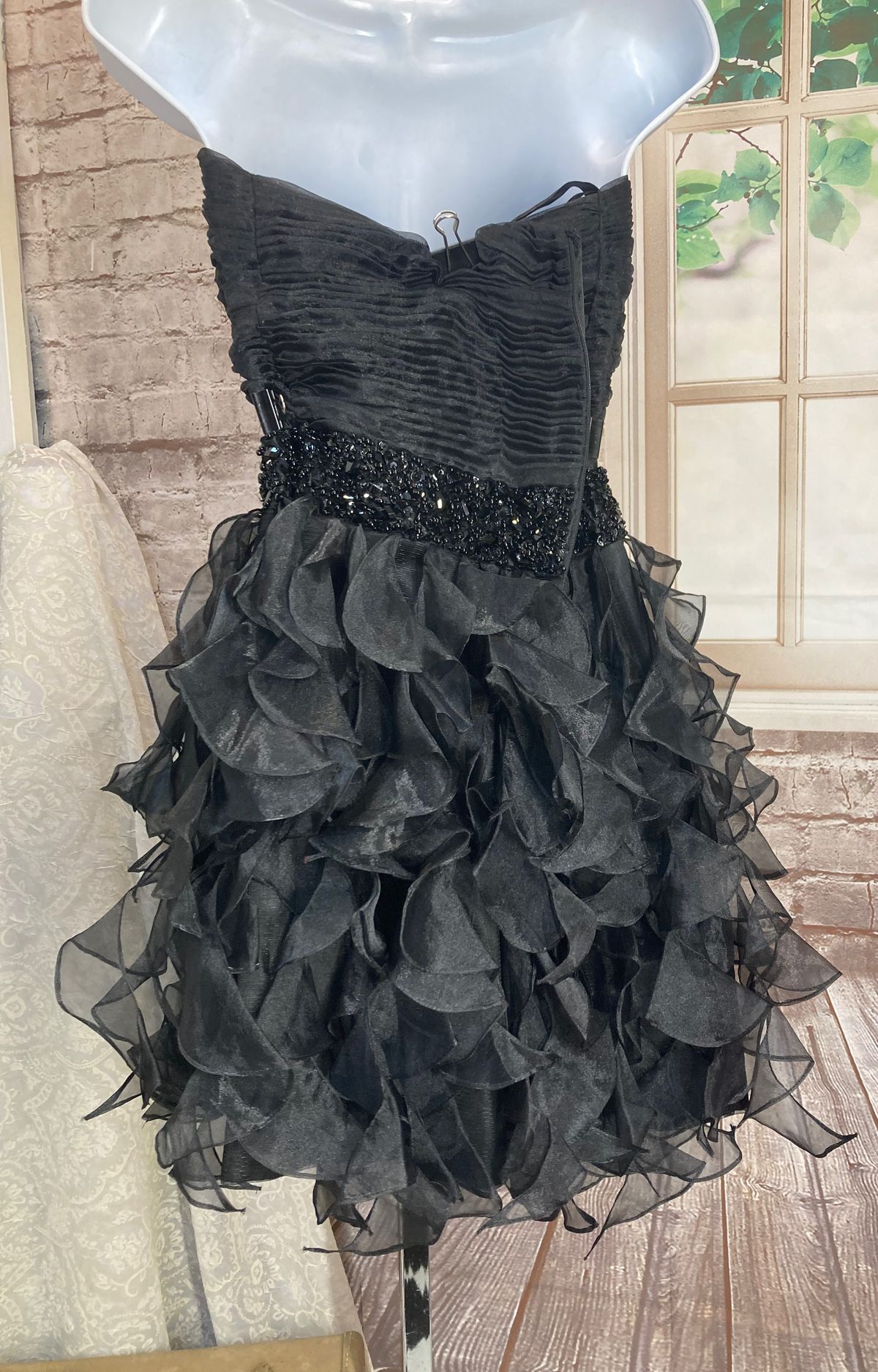 Sherri Hill Size 14 Prom Strapless Black Cocktail Dress on Queenly