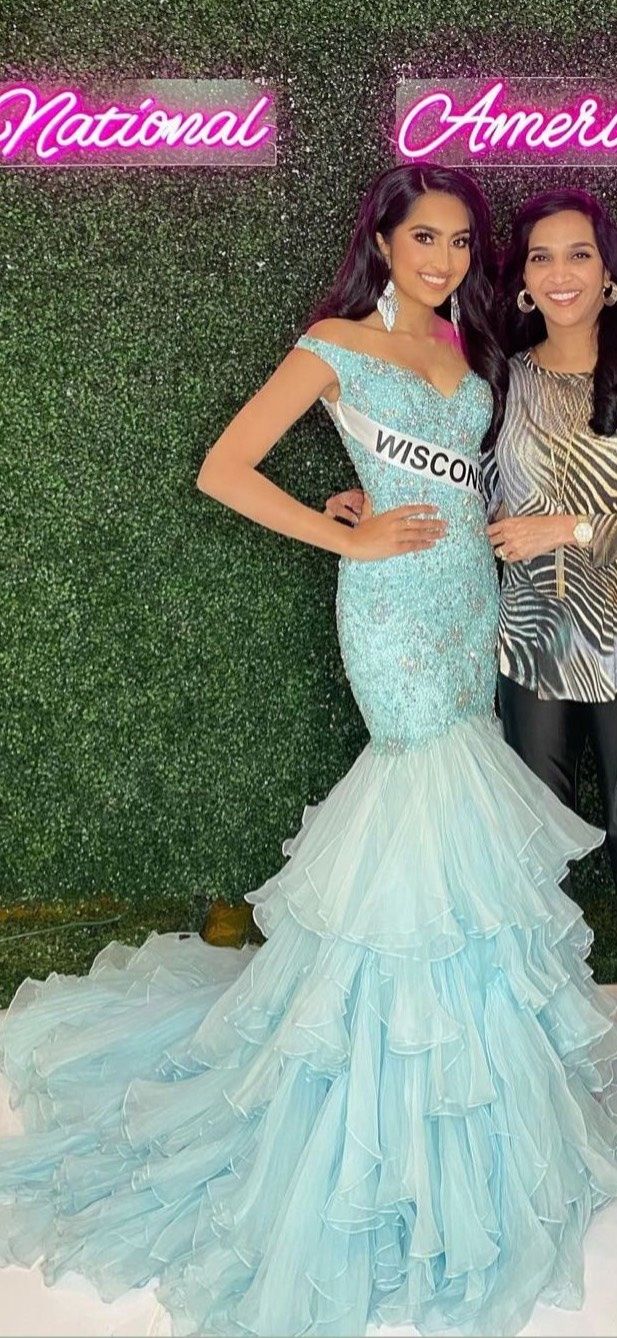Sherri Hill Size 0 Off The Shoulder Blue Mermaid Dress on Queenly