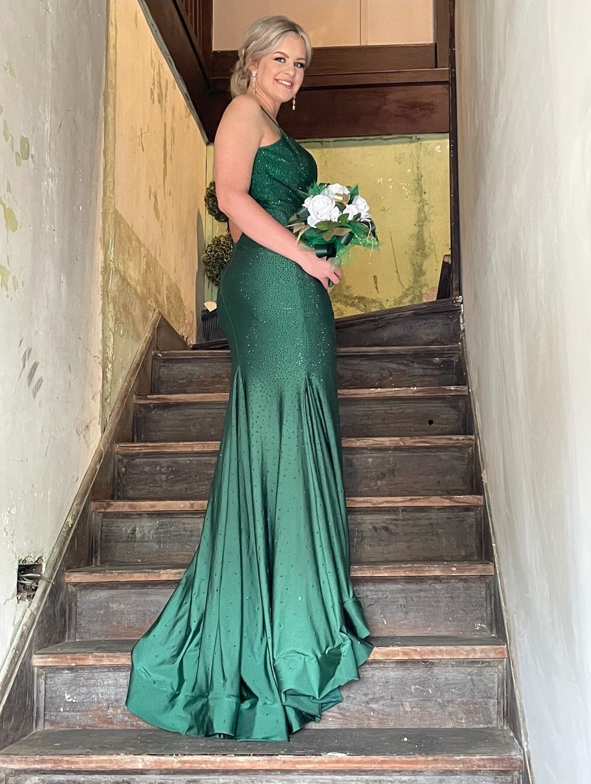 Size 4 Prom Green A-line Dress on Queenly