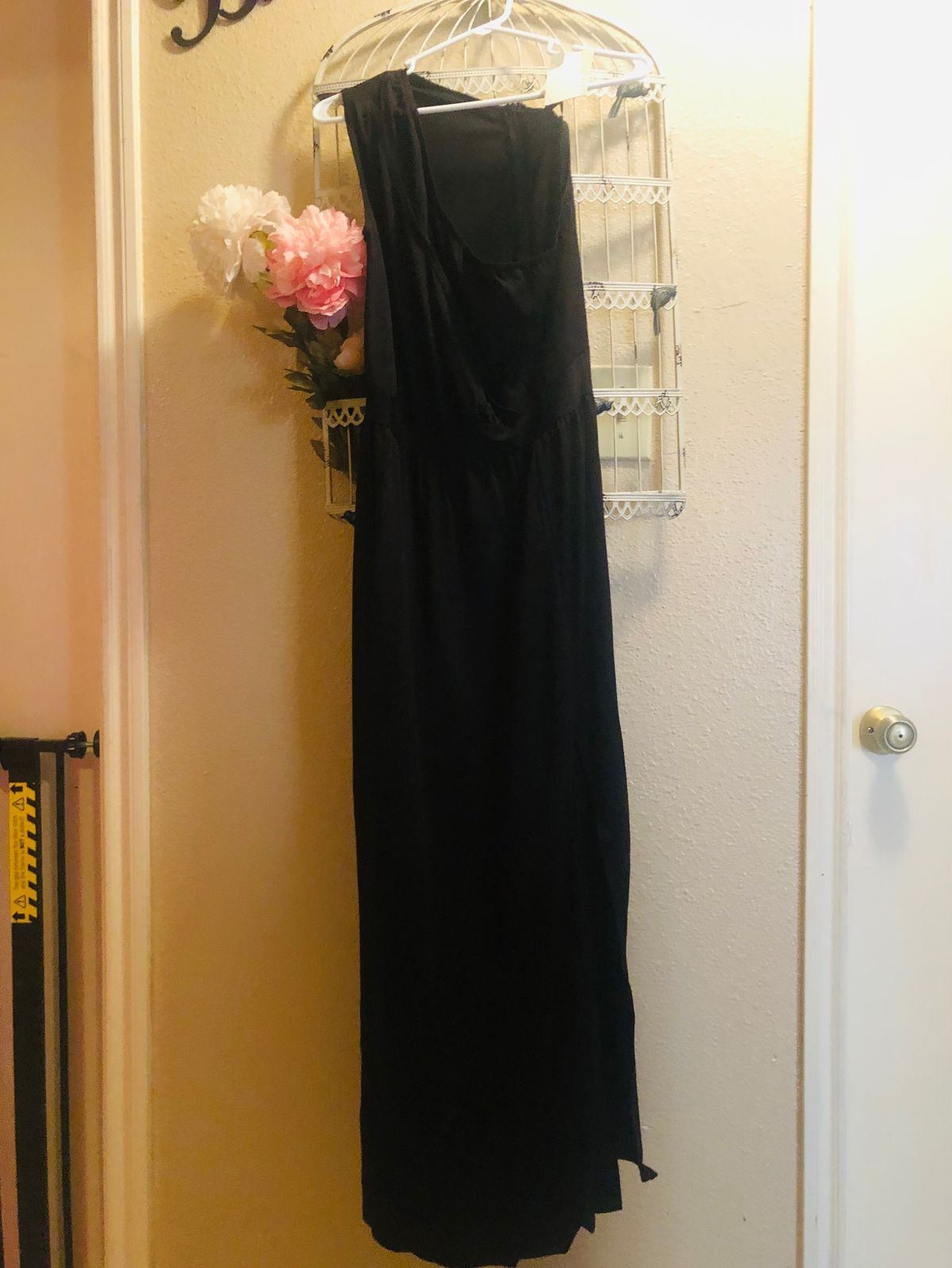 Size L Prom One Shoulder Black A-line Dress on Queenly