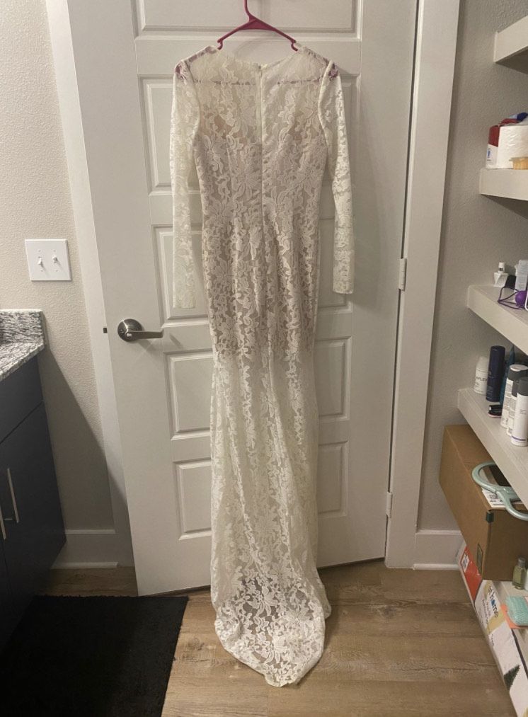 Size 2 Pageant Long Sleeve Lace White Floor Length Maxi on Queenly