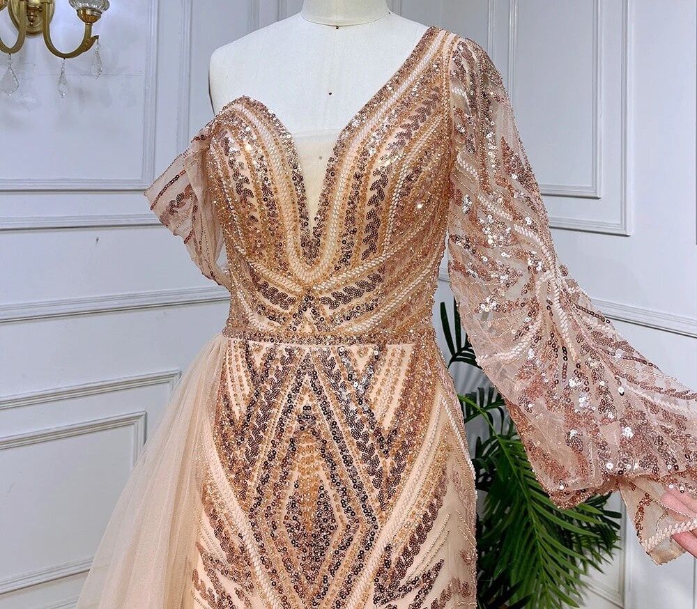 Size 10 Prom Long Sleeve Gold Mermaid Dress on Queenly