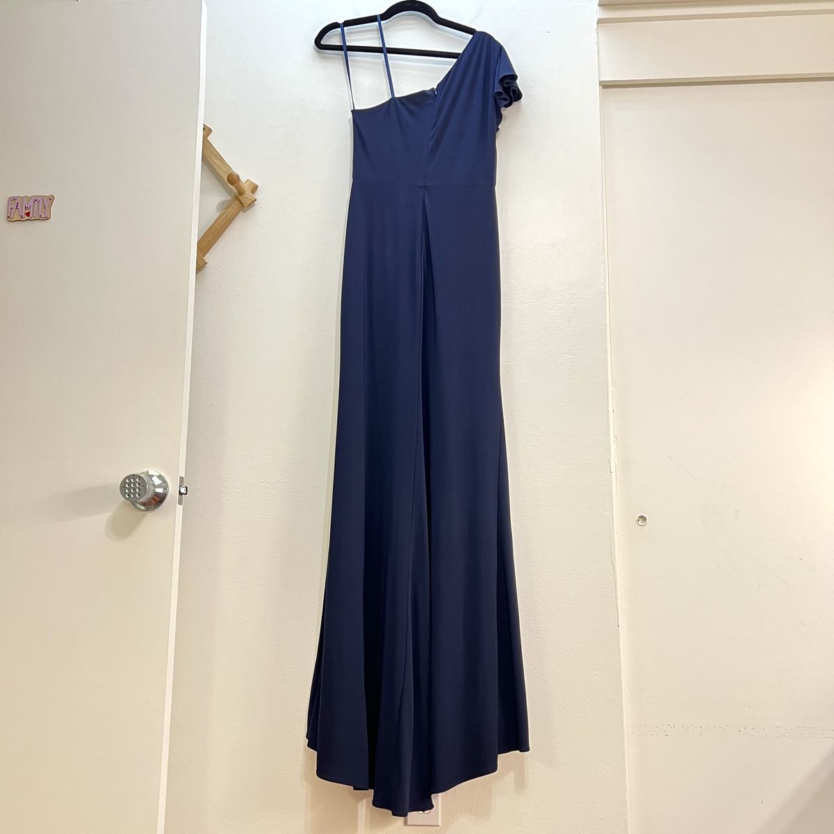 Mac Duggal Size 12 Prom Cap Sleeve Navy Blue Side Slit Dress on Queenly