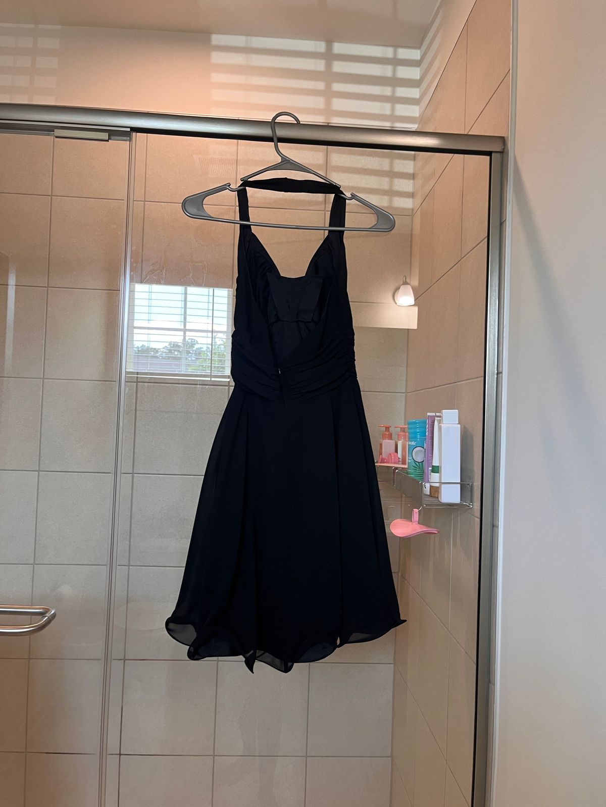 Size 0 Prom Halter Black Cocktail Dress on Queenly