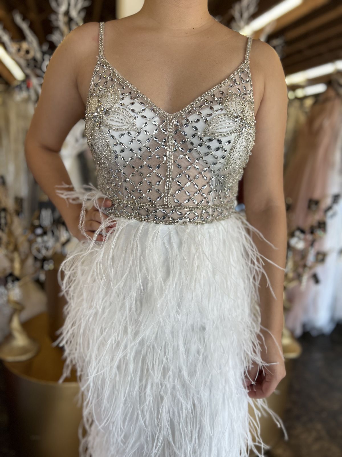 Style 08525a Jovani Size 6 Prom Plunge White Mermaid Dress on Queenly