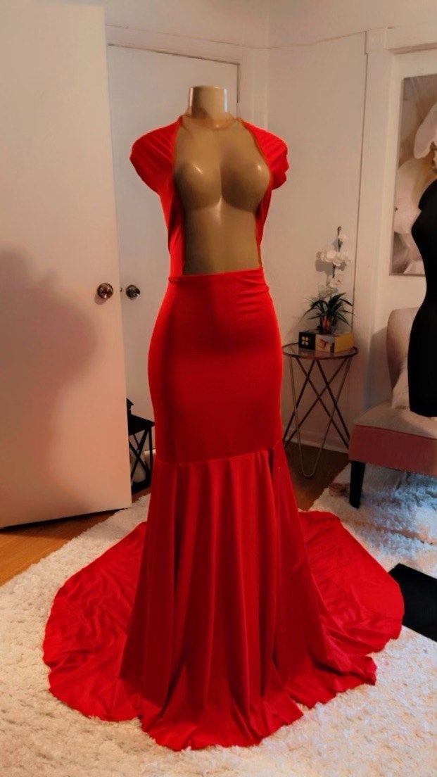 Size XL Prom Long Sleeve Red Mermaid Dress on Queenly