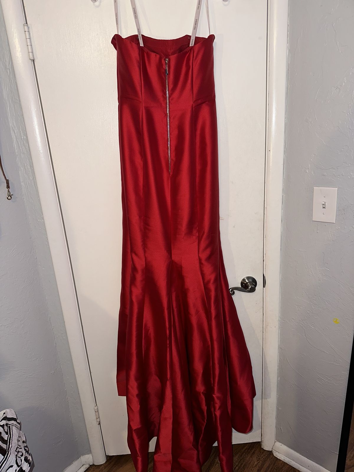 Sherri Hill Size 8 Prom Strapless Red Mermaid Dress on Queenly