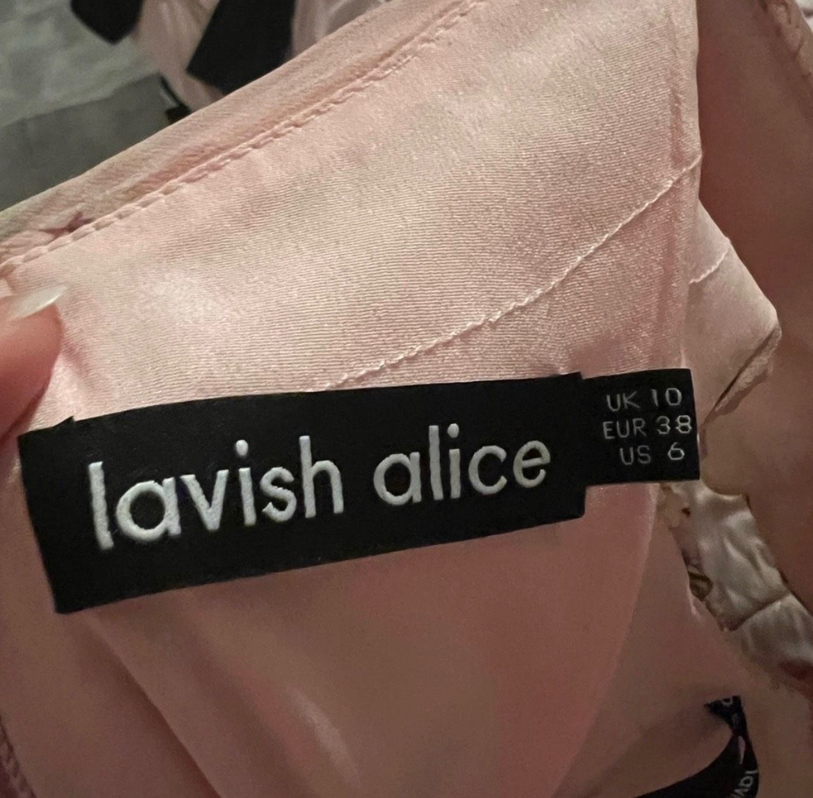 Lavish Alice Size 6 Off The Shoulder Pink Cocktail Dress on Queenly