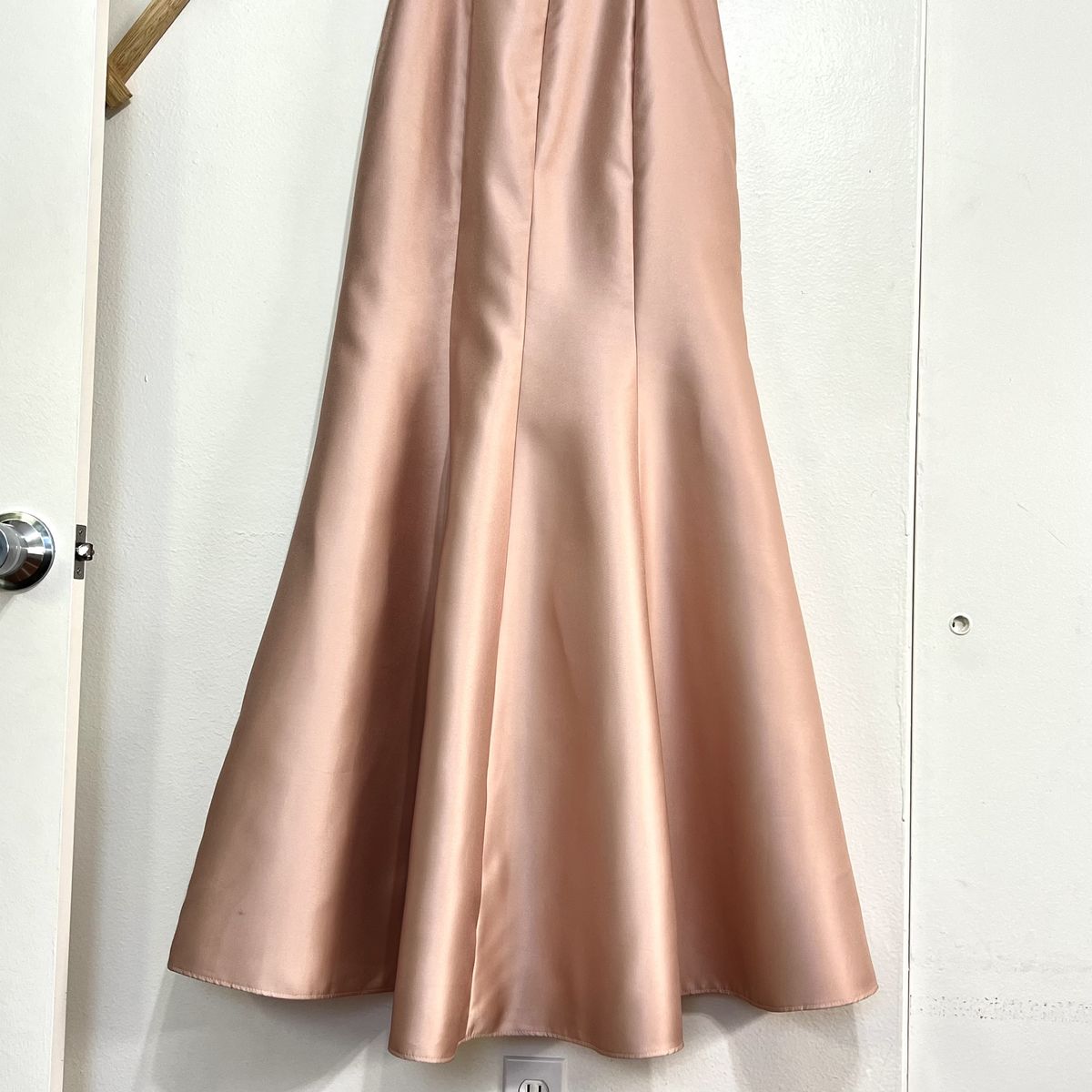 Alfred Sung Size 6 Bridesmaid Sequined Pink A-line Dress on Queenly