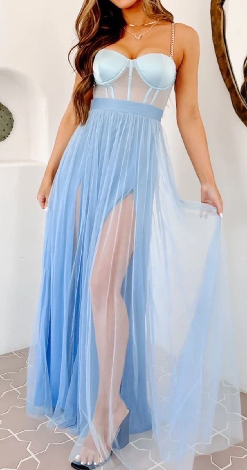 Size 4 Prom Plunge Sheer Blue Side Slit Dress on Queenly