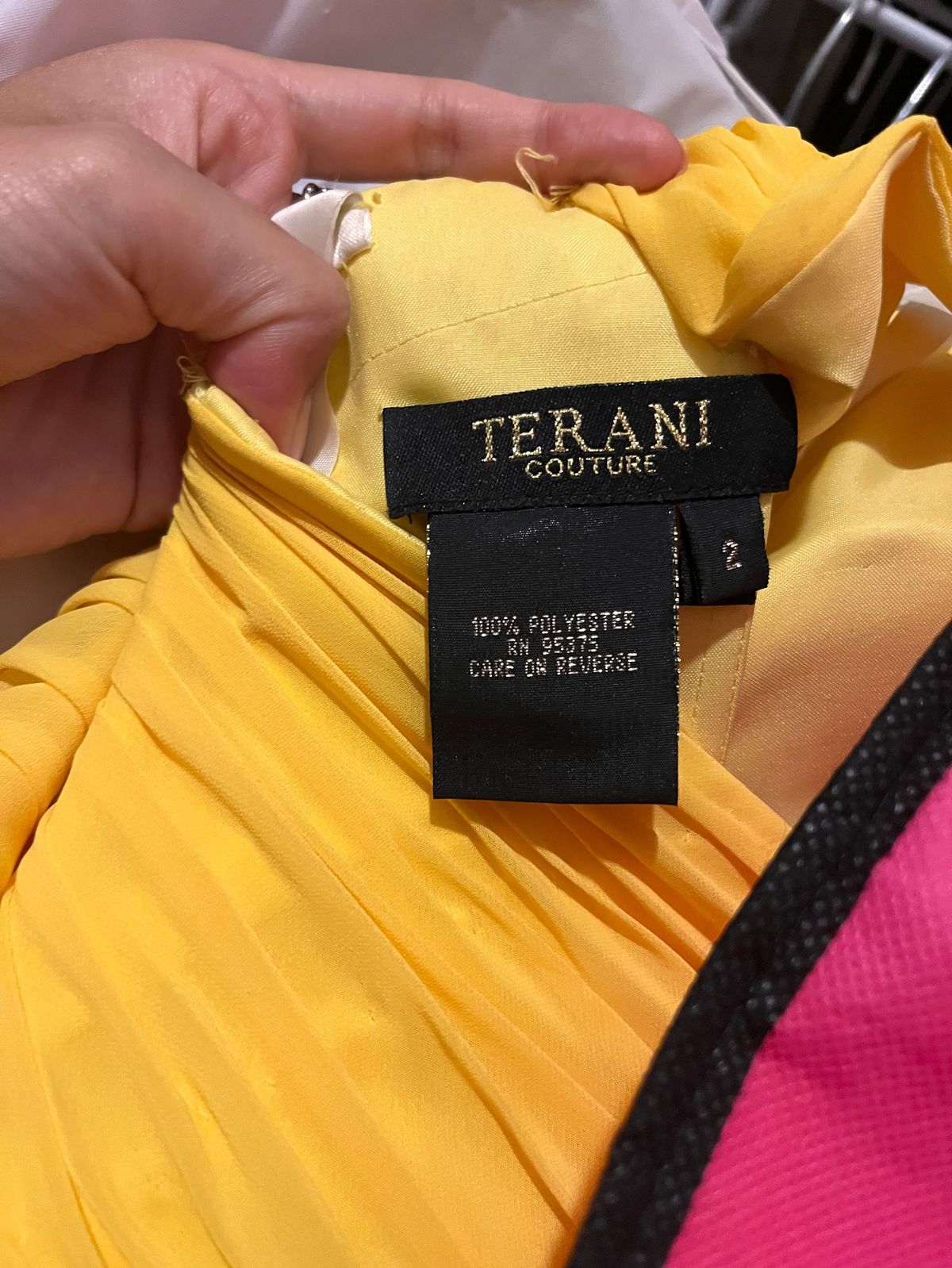 Terani Couture Size 2 Homecoming One Shoulder Yellow Cocktail Dress on Queenly
