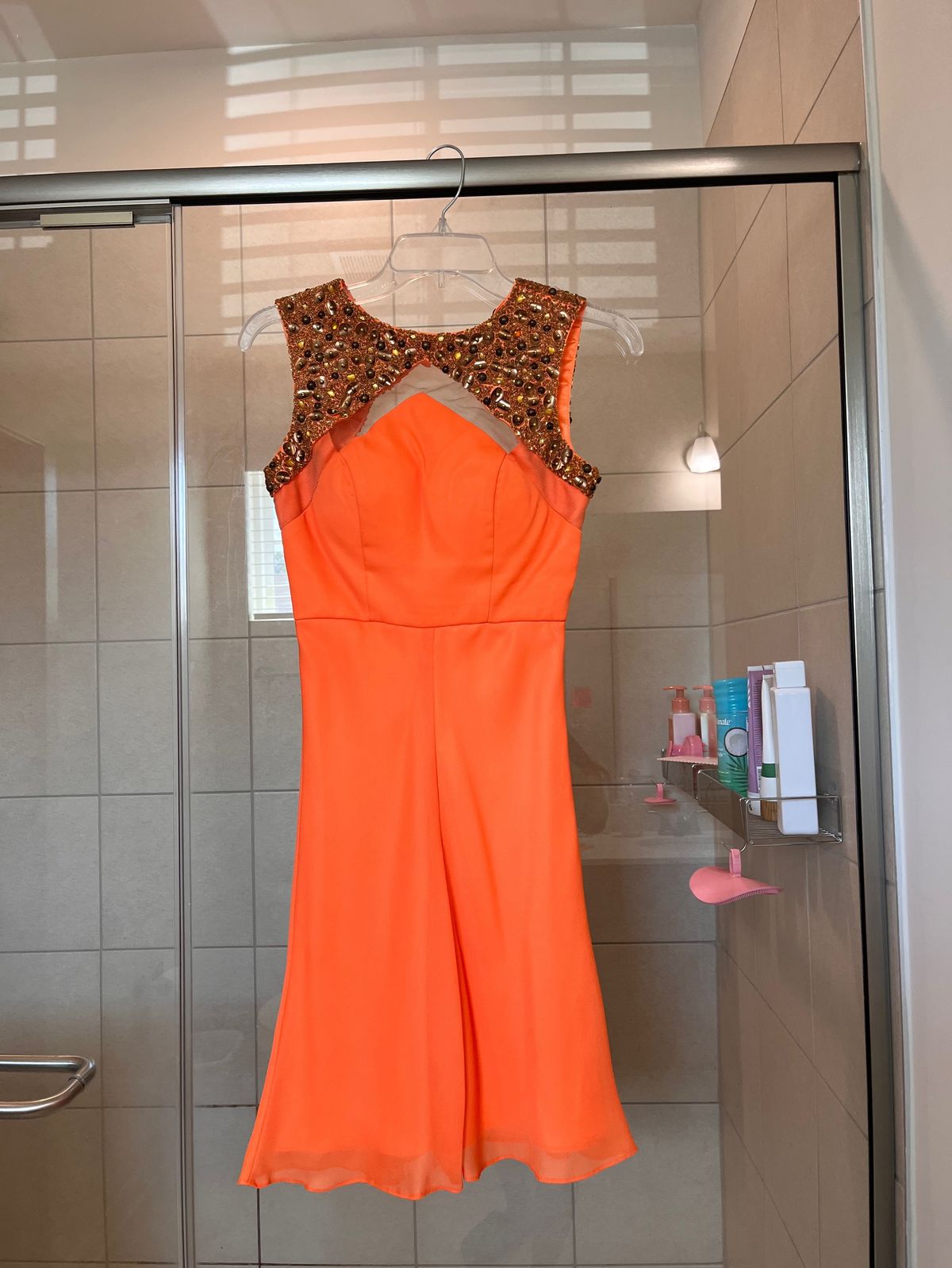 Size 0 Prom High Neck Orange Cocktail Dress on Queenly