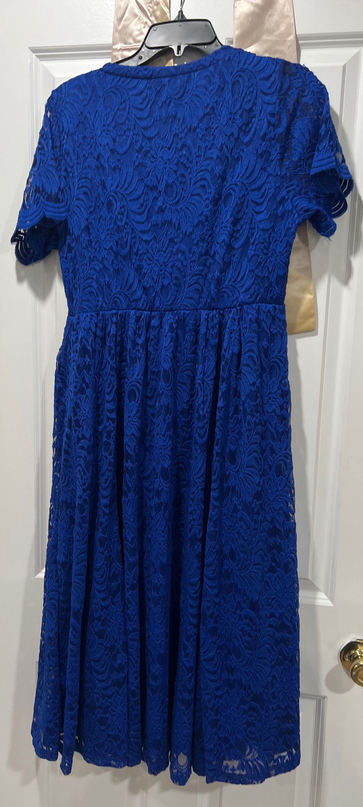 Style 1912129 Torrid Size 1X Blue Ball Gown on Queenly