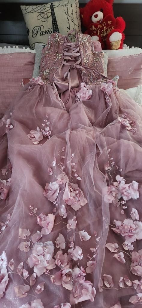 Size S Plunge Pink Ball Gown on Queenly