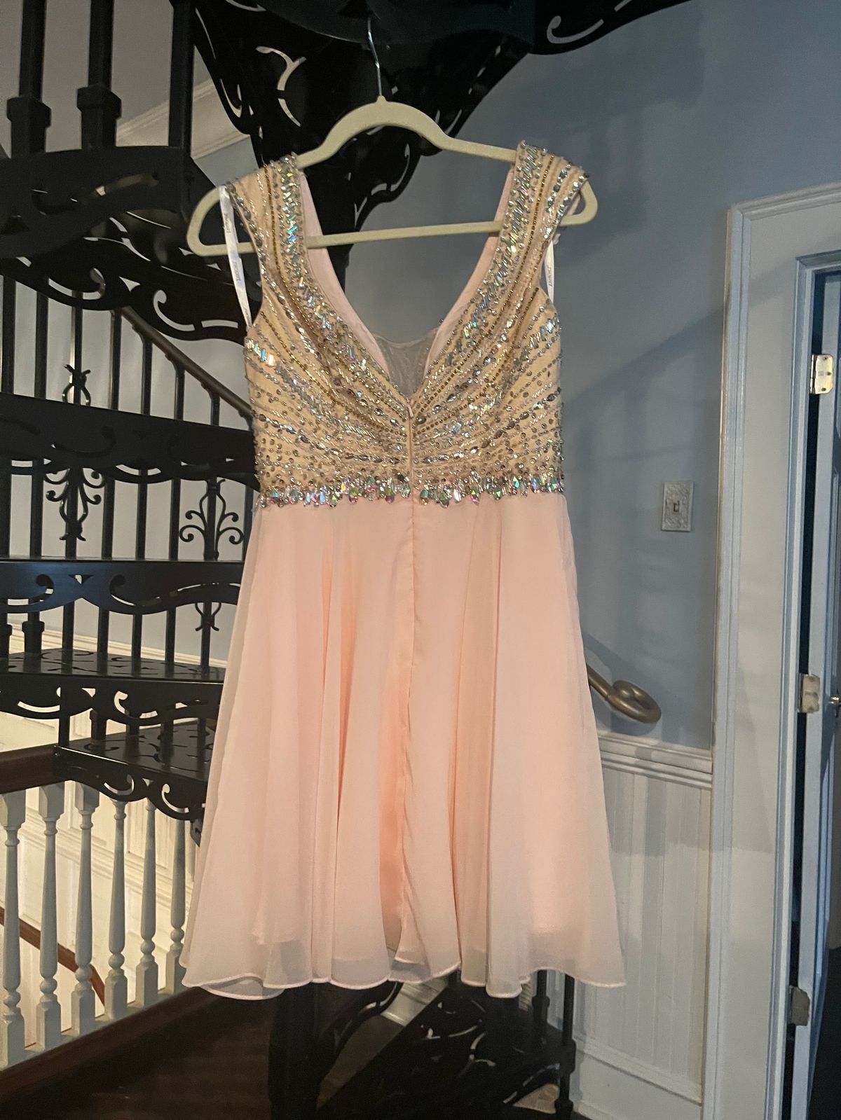 Style TS11584 Tony Bowls Size 6 Prom Plunge Sequined Pink Cocktail Dress on Queenly