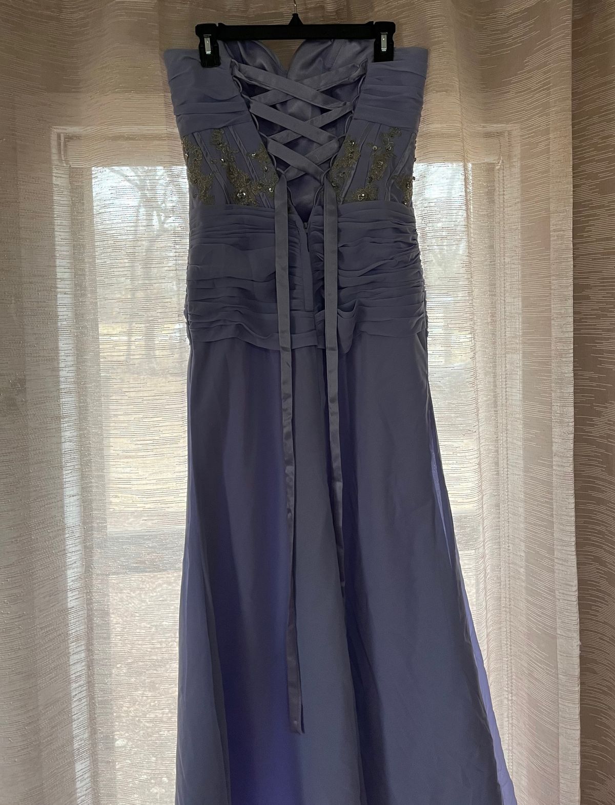 Size M Strapless Purple A-line Dress on Queenly