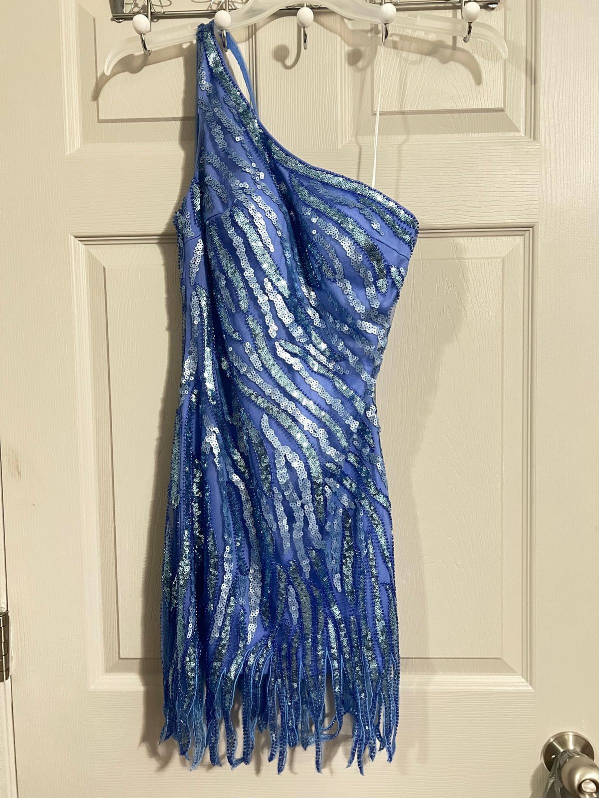 Size S Homecoming One Shoulder Blue Cocktail Dress on Queenly