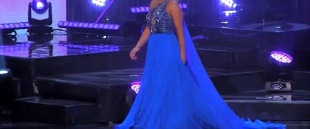 Sherri Hill Size 6 Prom Plunge Sequined Blue A-line Dress on Queenly