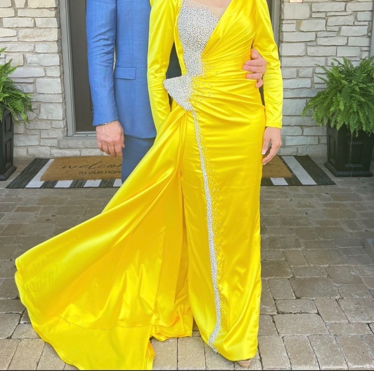 Valdrin Sahiti Size 4 Prom Yellow Floor Length Maxi on Queenly
