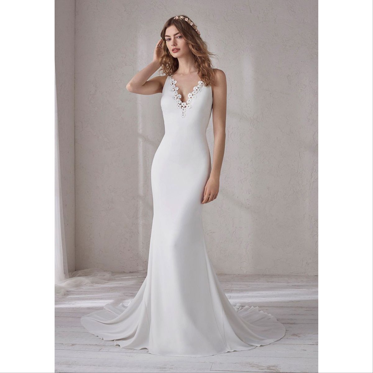 Pronovias Size 10 Wedding Sheer White Mermaid Dress on Queenly