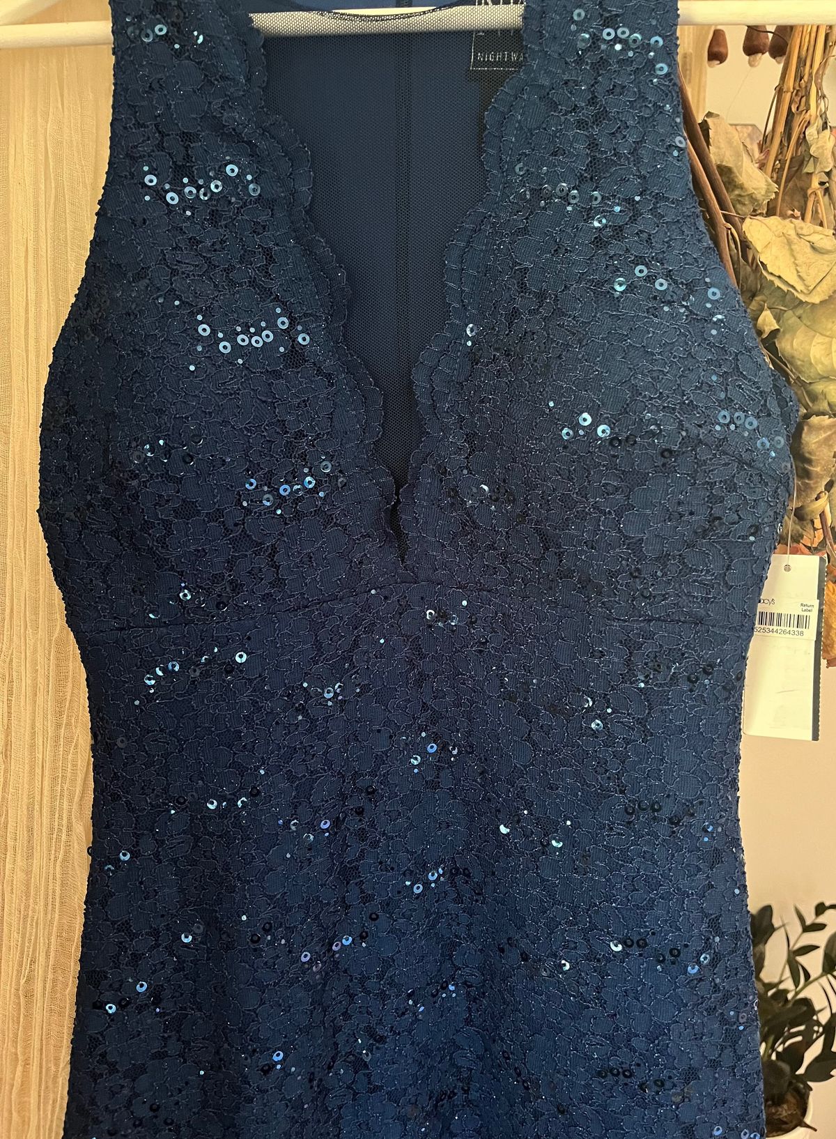 Style 21500 Nightway Size 4 Wedding Guest Plunge Lace Navy Blue Cocktail Dress on Queenly
