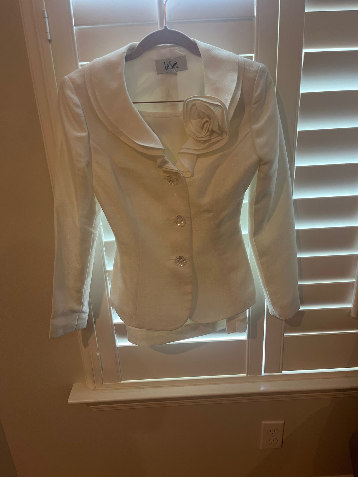 LeSuit Size 0 Pageant Blazer White Formal Jumpsuit on Queenly