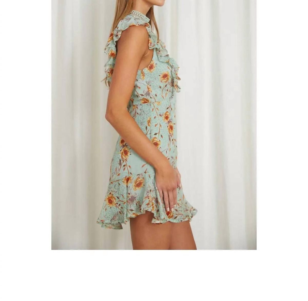 Style 1-1414245751-2791 One and Only Collective Size L Floral Multicolor Cocktail Dress on Queenly