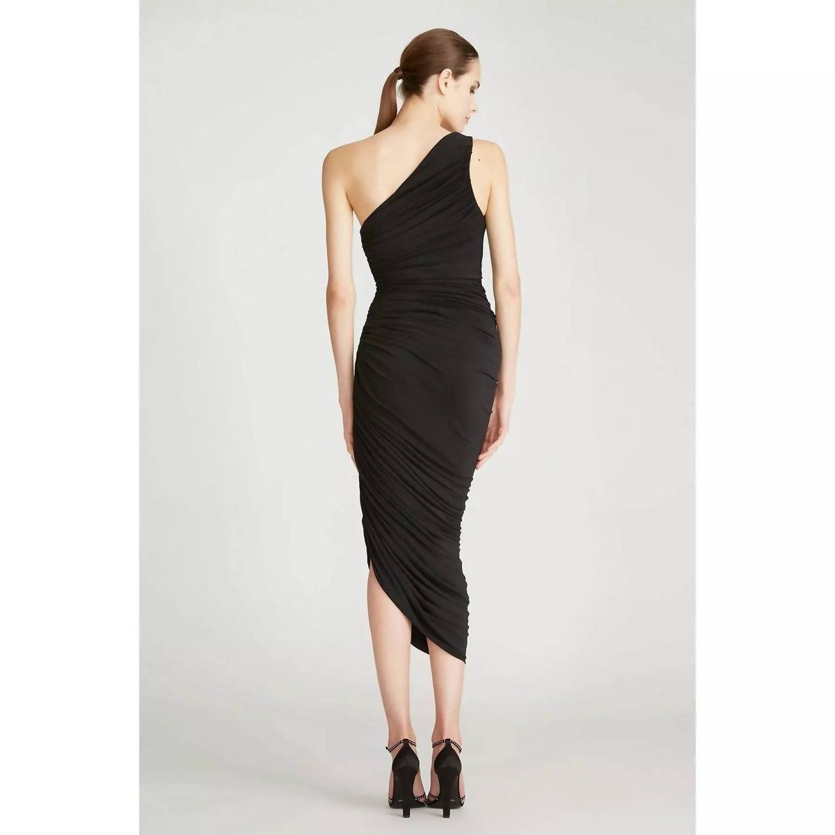 Style 1-1200215505-2168 HALSTON HERITAGE Size 8 One Shoulder Black Cocktail Dress on Queenly